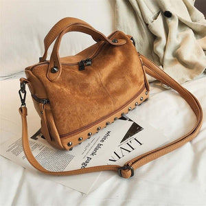 2019 Boston Handbag Women Luxury Brand Designed Matte Leather Rivet Shoulder Bags